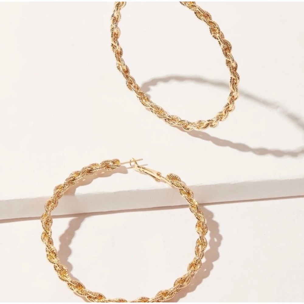 1 LEFT! Gold Spiral Hoop Earrings - Picture 3 of 3
